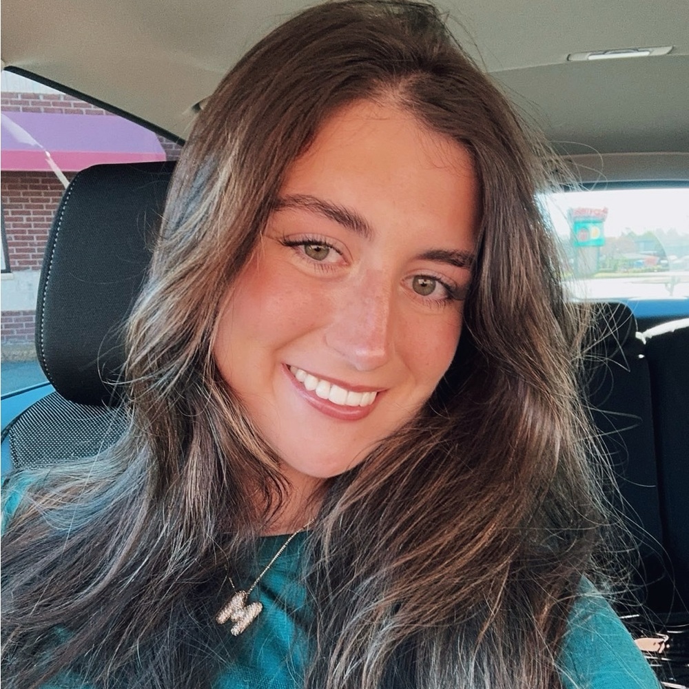 Meet your Posher, Madison